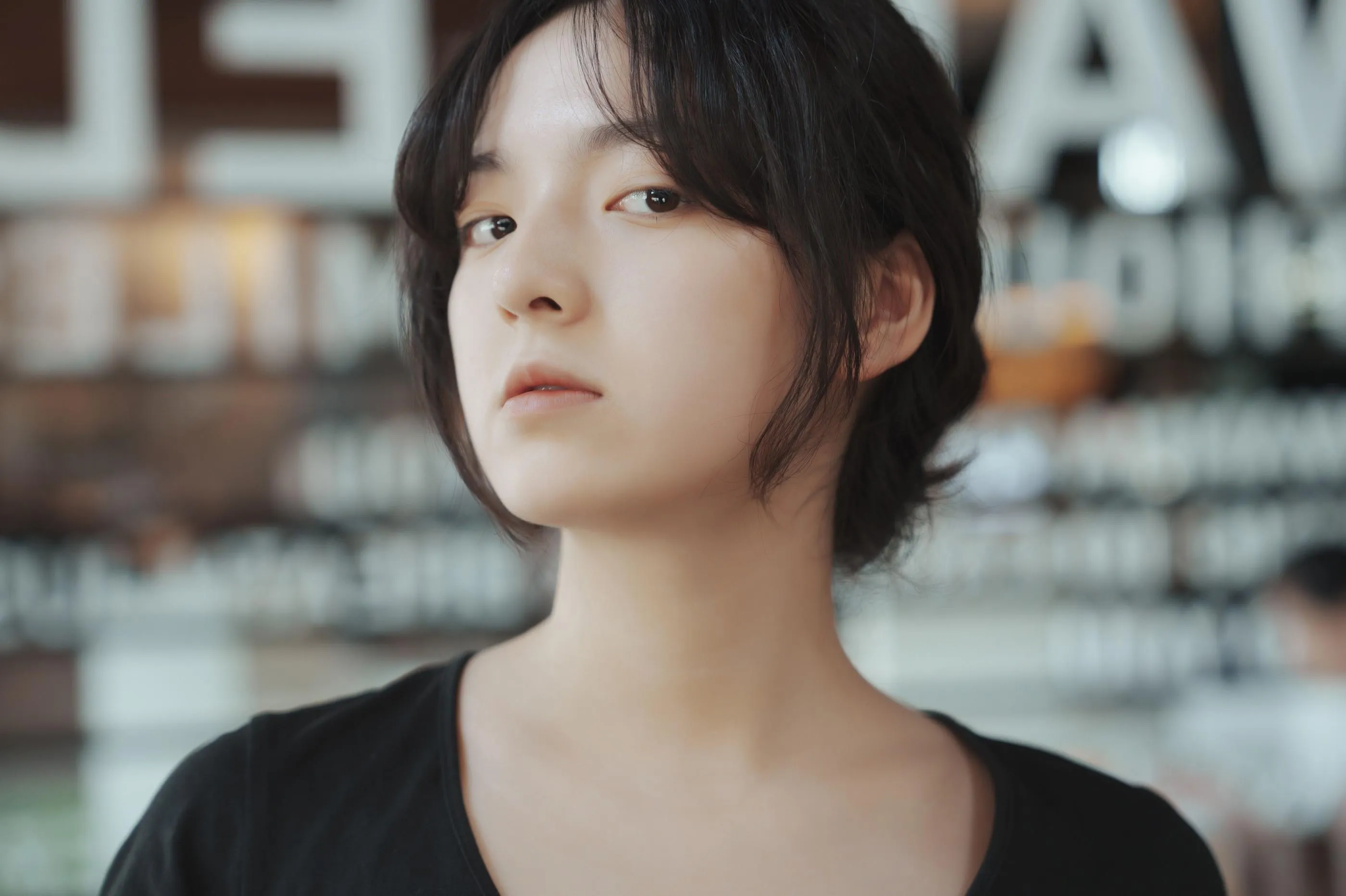 [YITUYU艺图语]2022.09.11 咖啡屋里的素颜女孩 dudu [32P]插图7